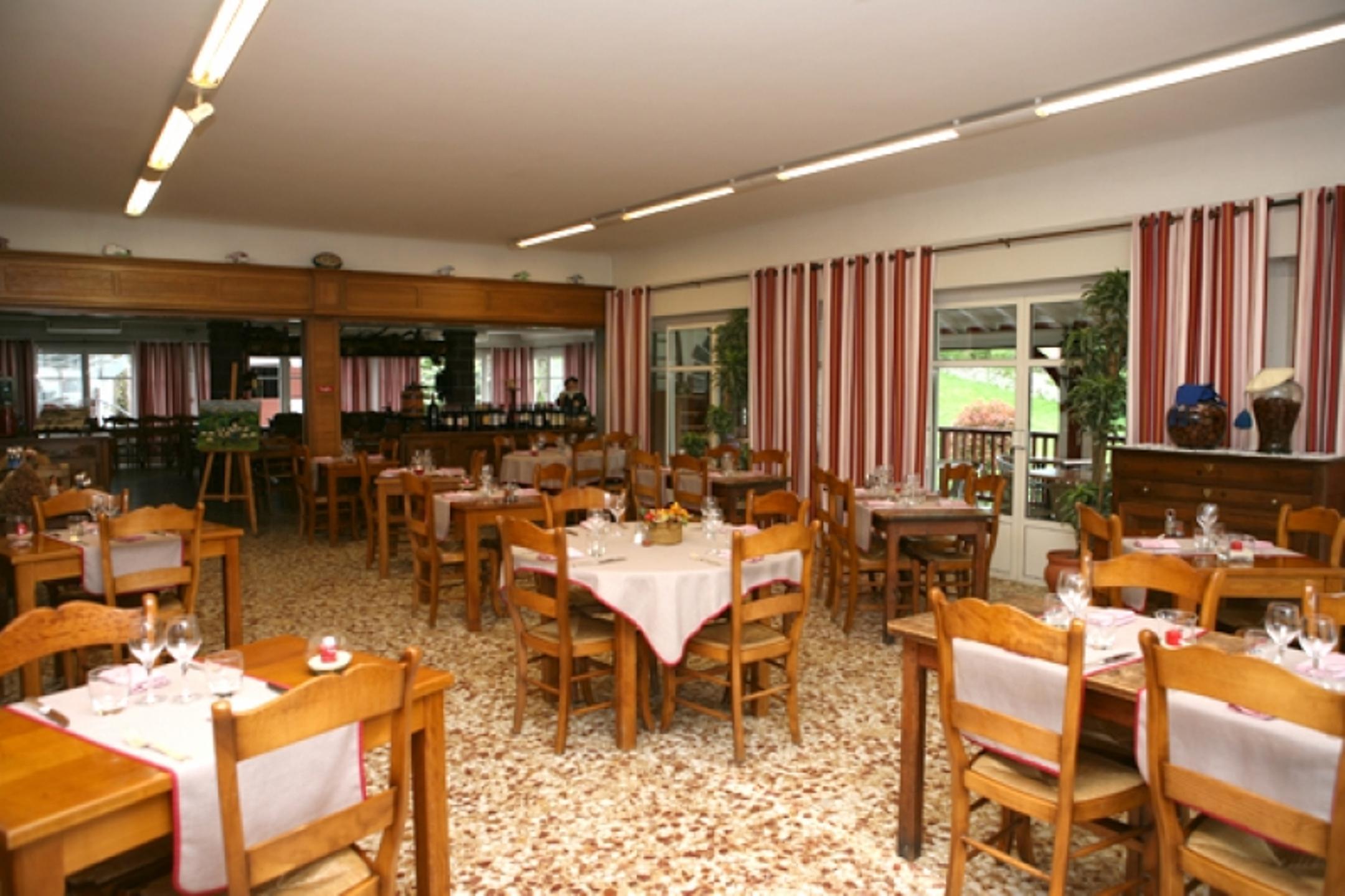 Logis Hotel Ur-Hegian Aïnhoa Екстериор снимка