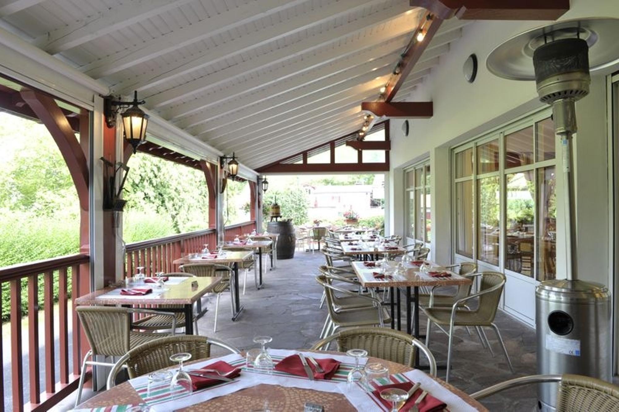 Logis Hotel Ur-Hegian Aïnhoa Екстериор снимка