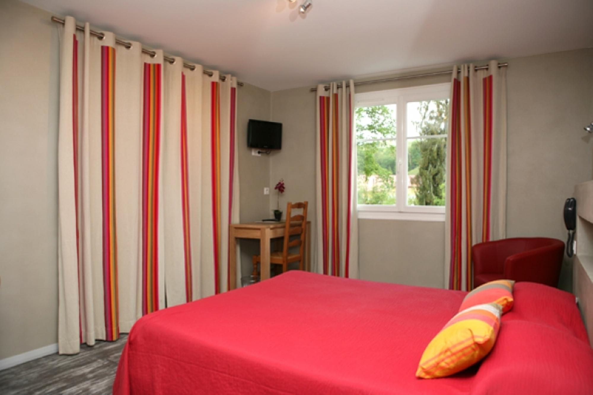 Logis Hotel Ur-Hegian Aïnhoa Екстериор снимка